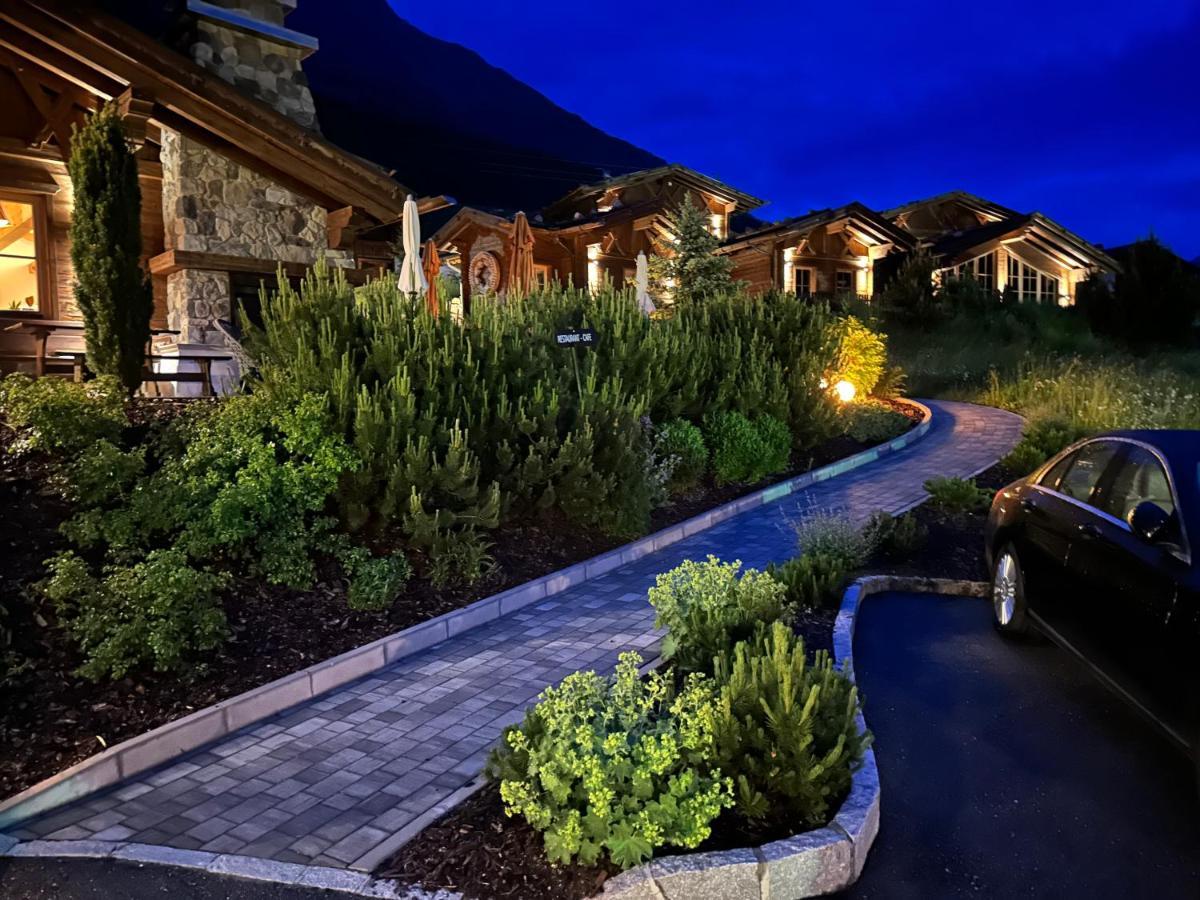Hotel & Chalets Edelweiss Madonna  المظهر الخارجي الصورة