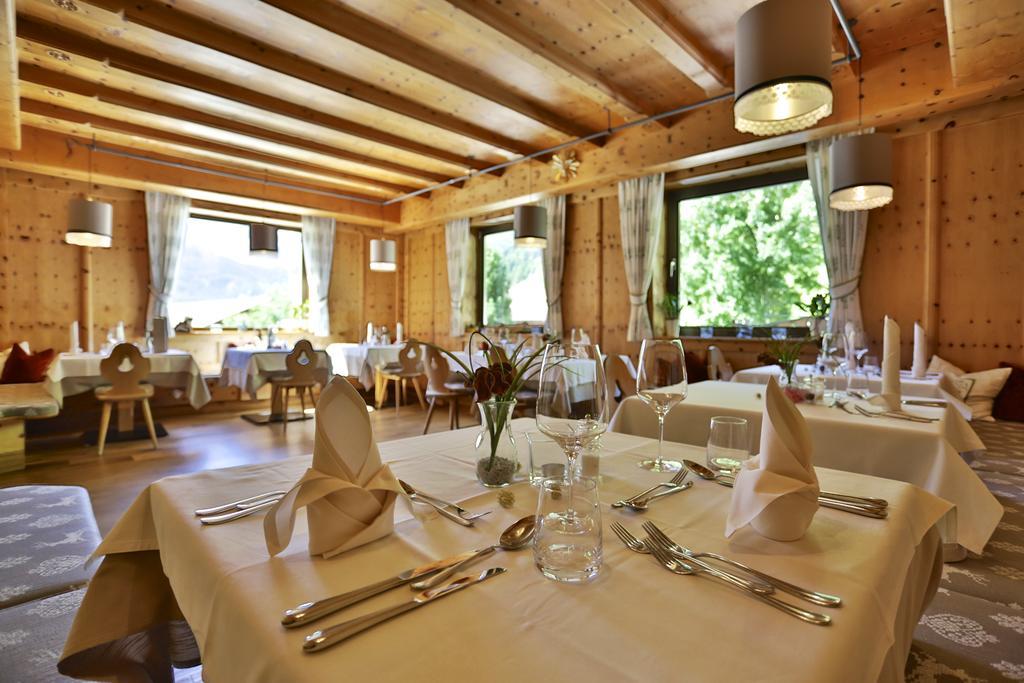 Hotel & Chalets Edelweiss Madonna  المظهر الخارجي الصورة